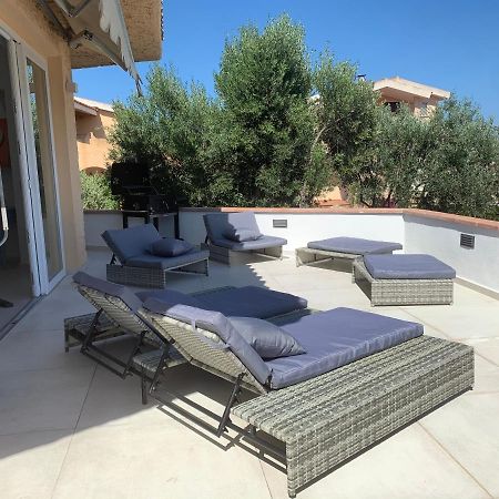 Hotel Bona Ciurrata Golfo Aranci Esterno foto