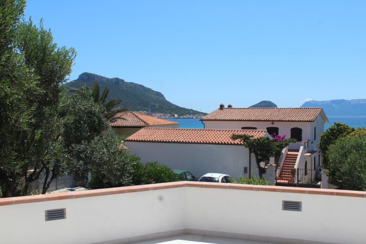 Hotel Bona Ciurrata Golfo Aranci Esterno foto