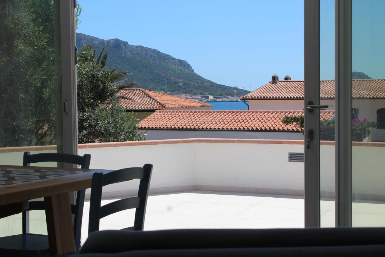 Hotel Bona Ciurrata Golfo Aranci Esterno foto