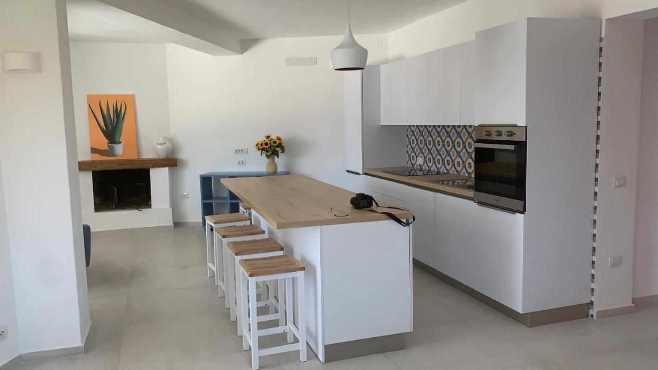 Hotel Bona Ciurrata Golfo Aranci Esterno foto