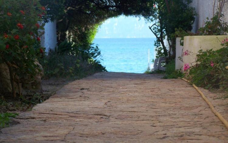 Hotel Bona Ciurrata Golfo Aranci Esterno foto