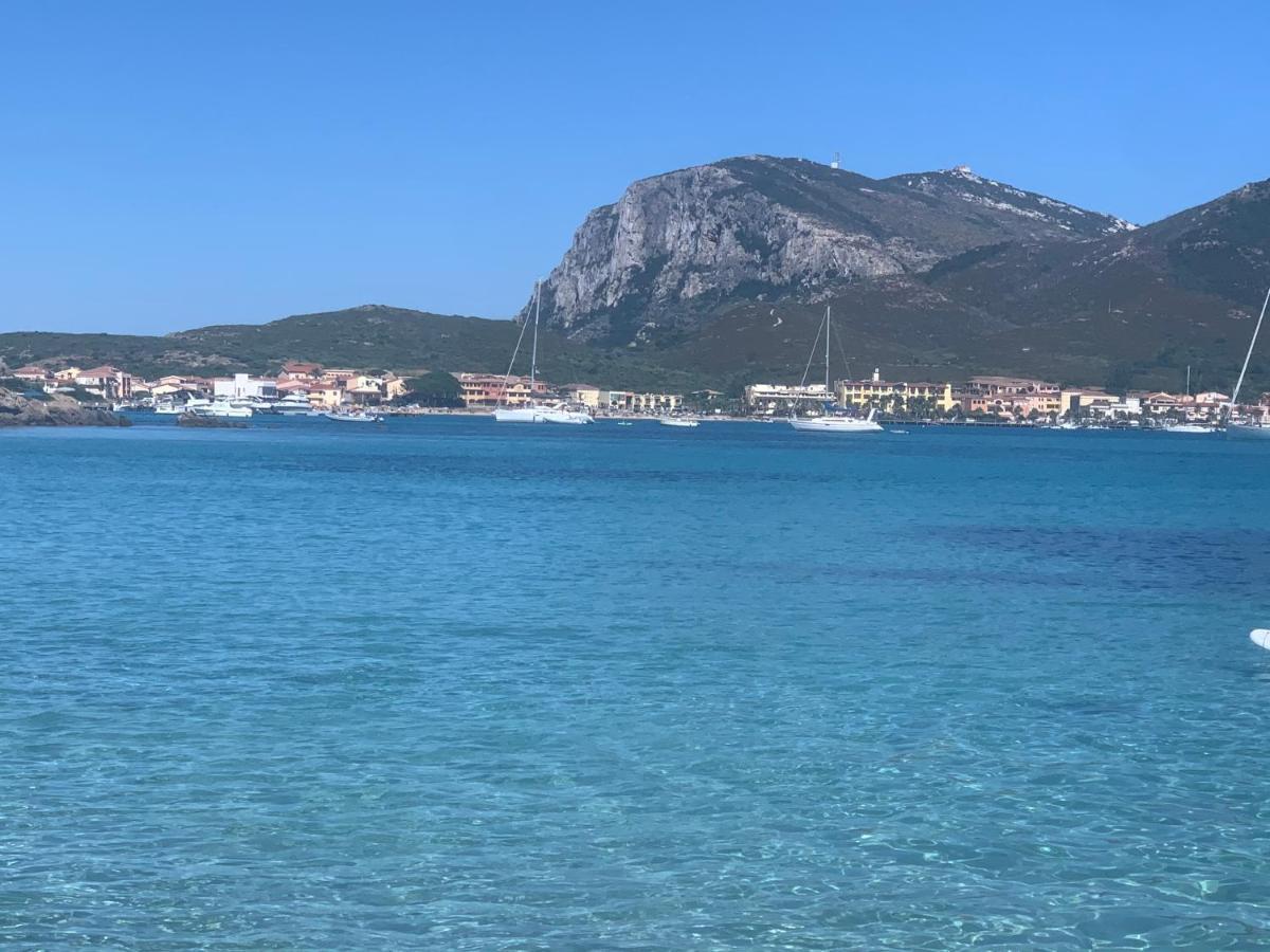 Hotel Bona Ciurrata Golfo Aranci Esterno foto