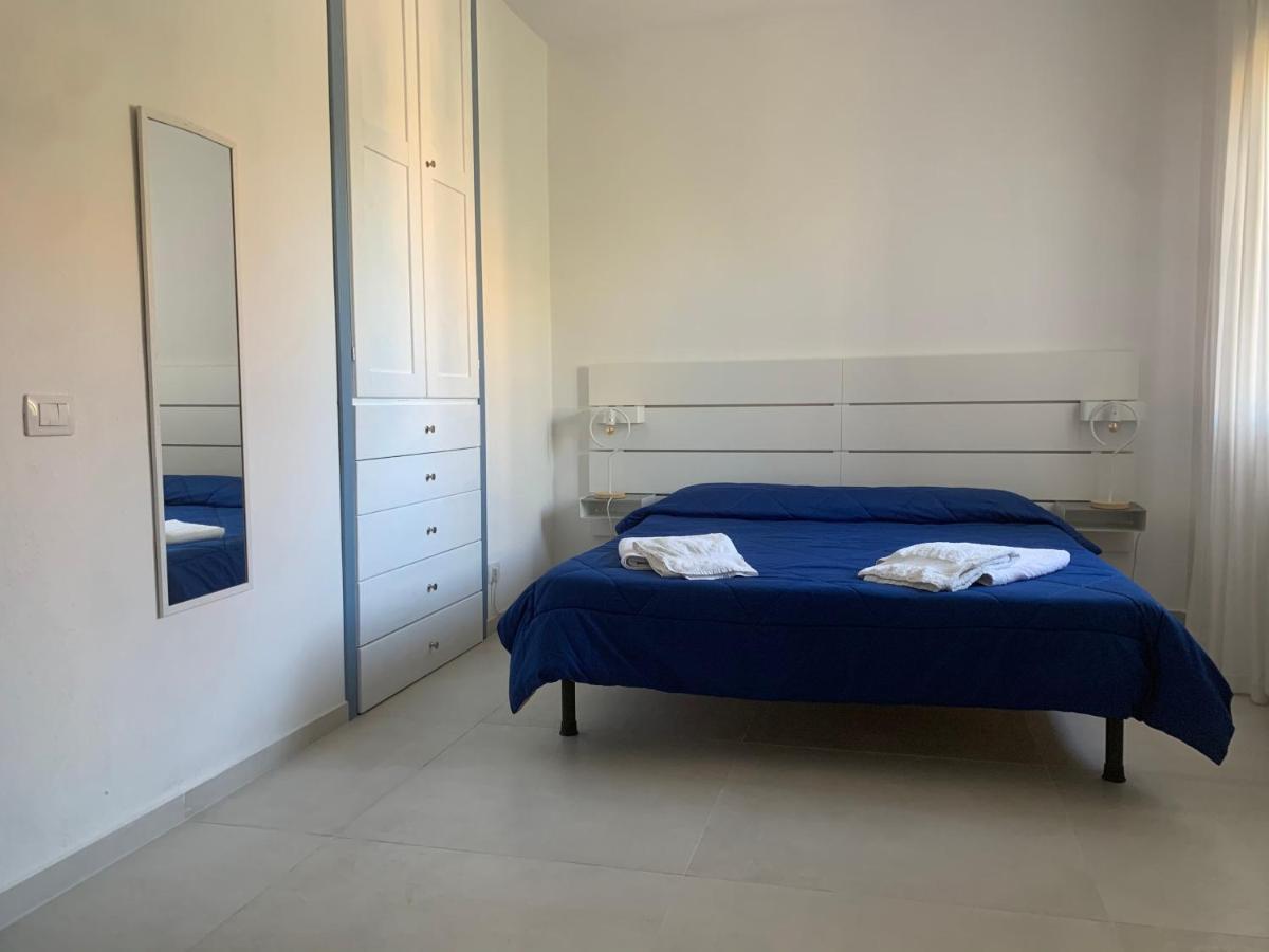 Hotel Bona Ciurrata Golfo Aranci Esterno foto