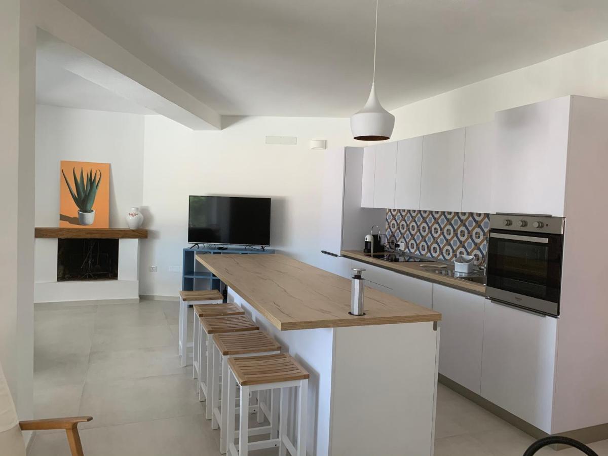 Hotel Bona Ciurrata Golfo Aranci Esterno foto