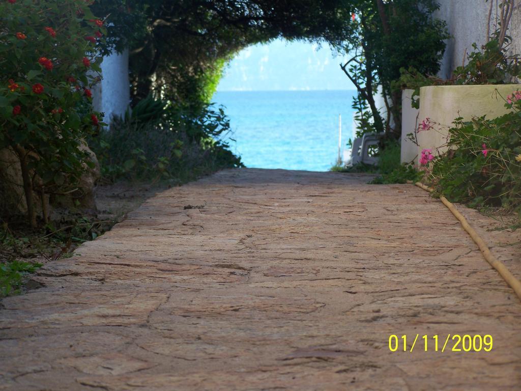 Hotel Bona Ciurrata Golfo Aranci Esterno foto